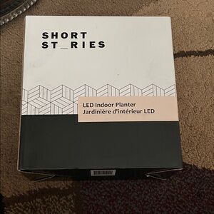 SHORT STORIES LED Indoor Planter - Black & Blush Box